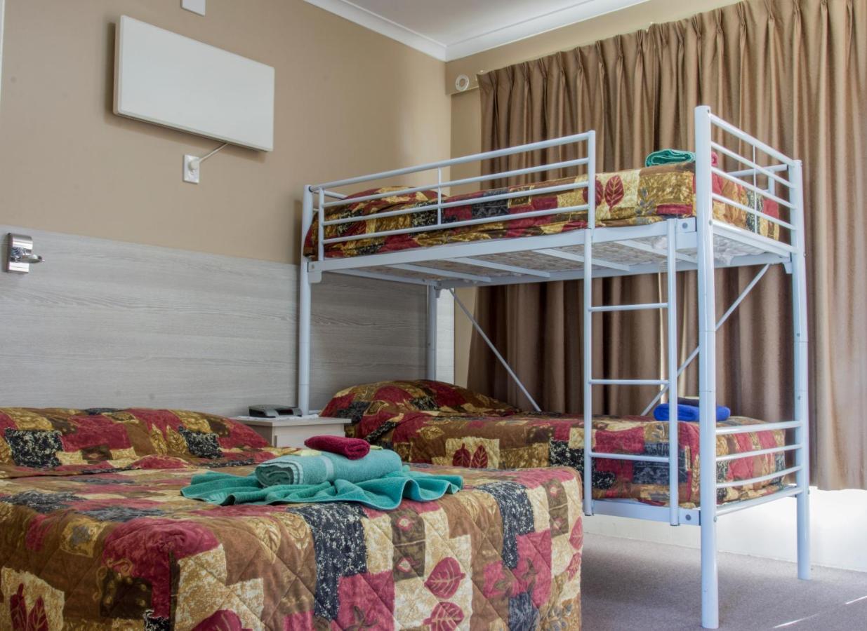 Norfolk Pines Motel Merimbula Ngoại thất bức ảnh