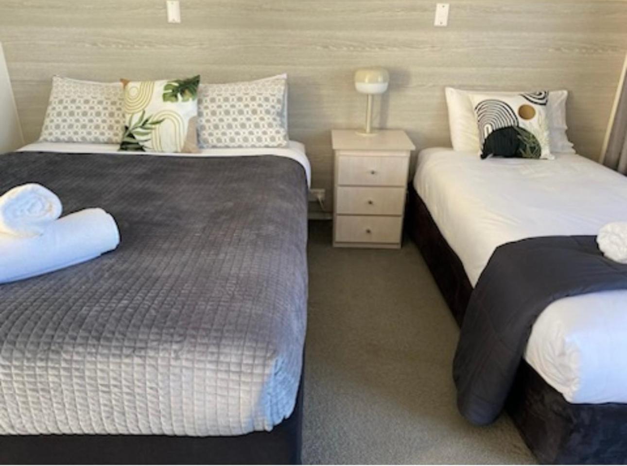 Norfolk Pines Motel Merimbula Ngoại thất bức ảnh